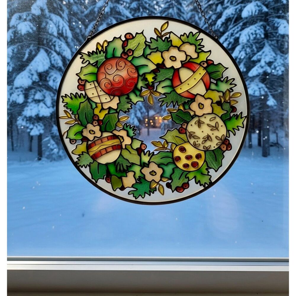 VTG 2002 Joan Baker Handpainted Glass Suncatcher Wreath Christmas Greenery LC066